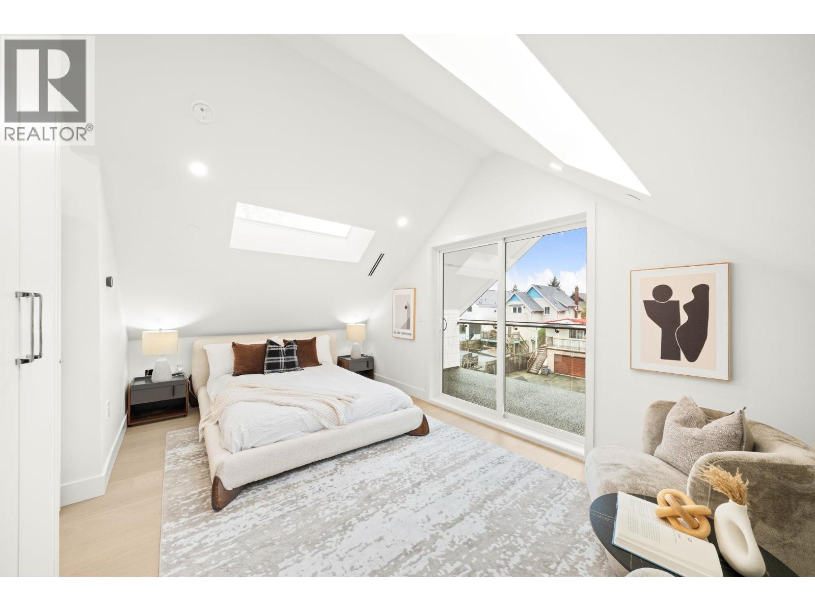 2965 Glen Drive, Vancouver, British Columbia  V5T 2P1 - Photo 26 - R3108593