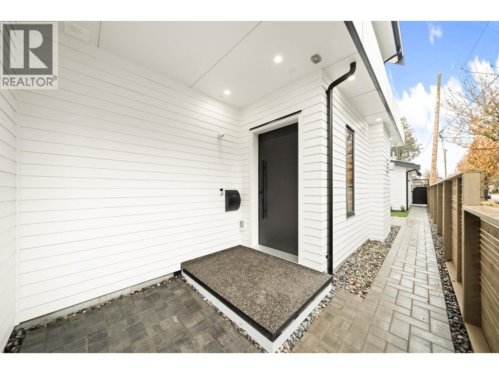 2965 Glen Drive, Vancouver, British Columbia  V5T 2P1 - Photo 32 - R3108593