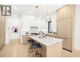 2965 GLEN DRIVE, Vancouver, British Columbia