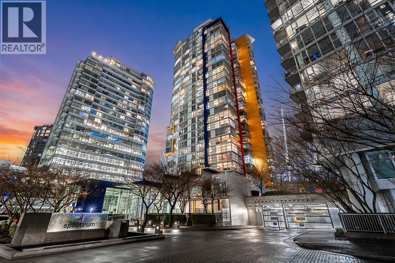 2803 111 W Georgia Street, Vancouver, British Columbia  V6B 1T8 - Photo 2 - R3108600