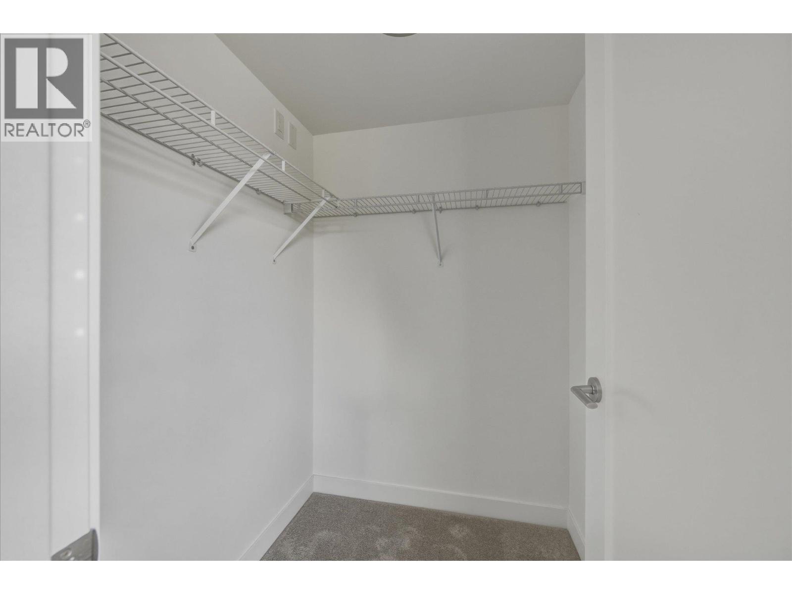 411 1365 Pemberton Avenue, Squamish, British Columbia  V8B 1B7 - Photo 15 - R3108607