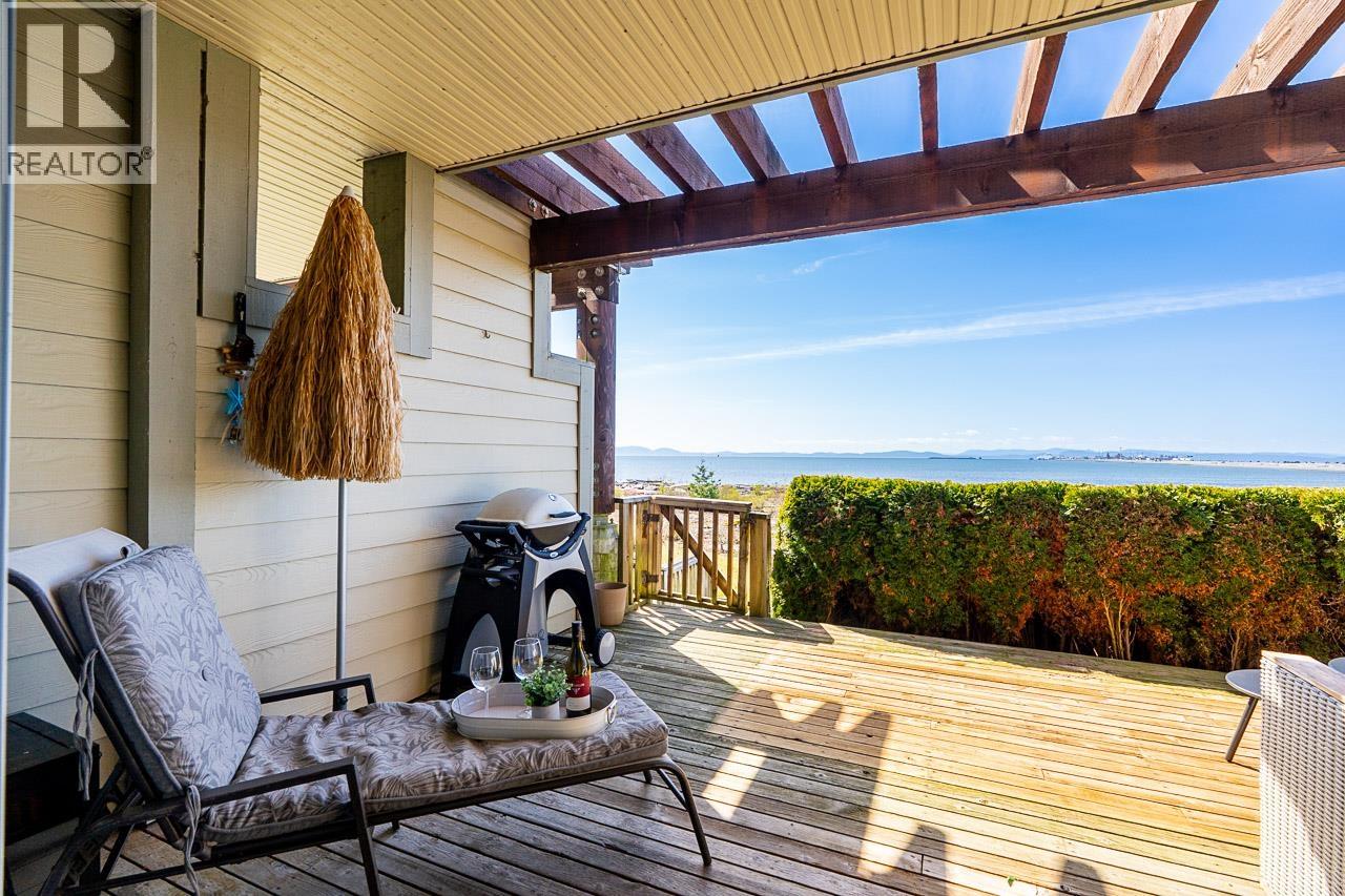 107 1120 Tsatsu Shores Drive, Delta, British Columbia V4M 4G3 - Photo 2 - R3108611