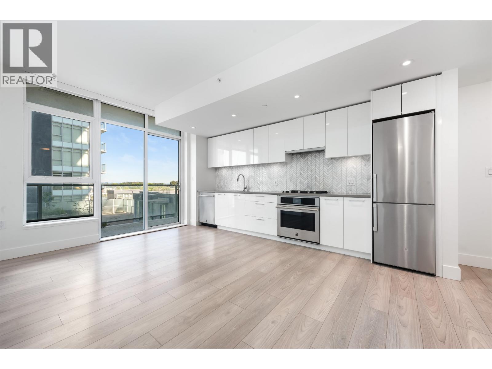 601 8570 Rivergrass Drive, Vancouver, British Columbia  V5S 0H4 - Photo 2 - R3108615