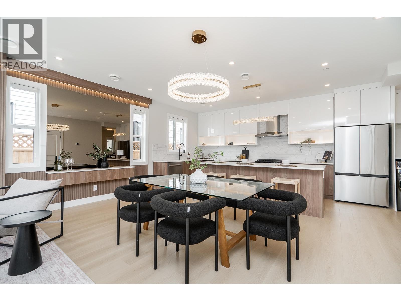 101 1619 MANNING AVENUE, Port Coquitlam, British Columbia