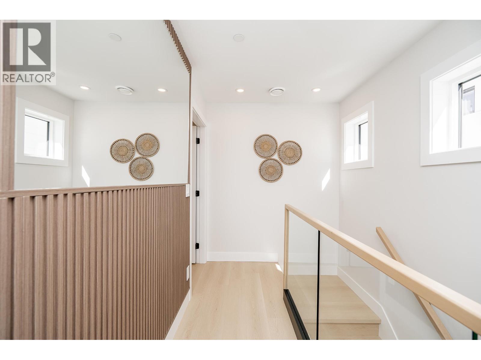 101 1619 Manning Avenue, Port Coquitlam, British Columbia  V3B 1K7 - Photo 19 - R3108632