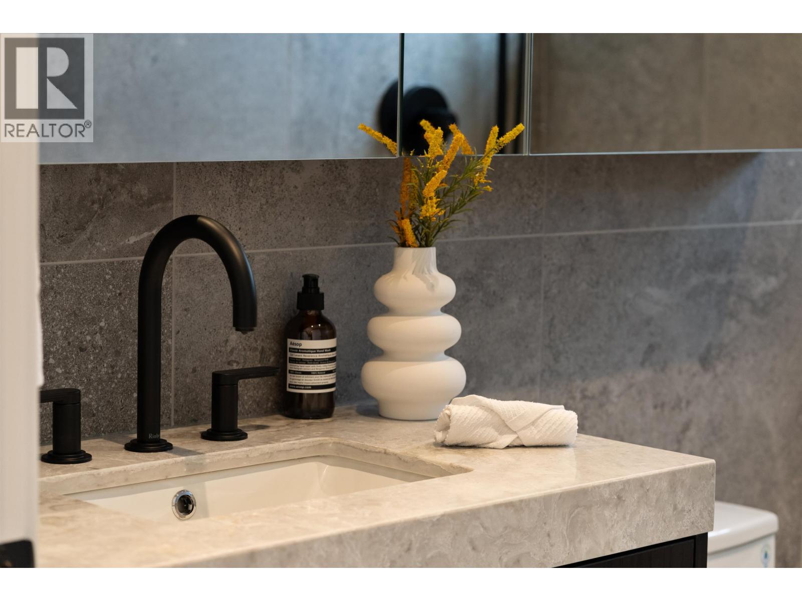 2 240 E 37th Avenue, Vancouver, British Columbia  V5W 1E6 - Photo 21 - R3108645