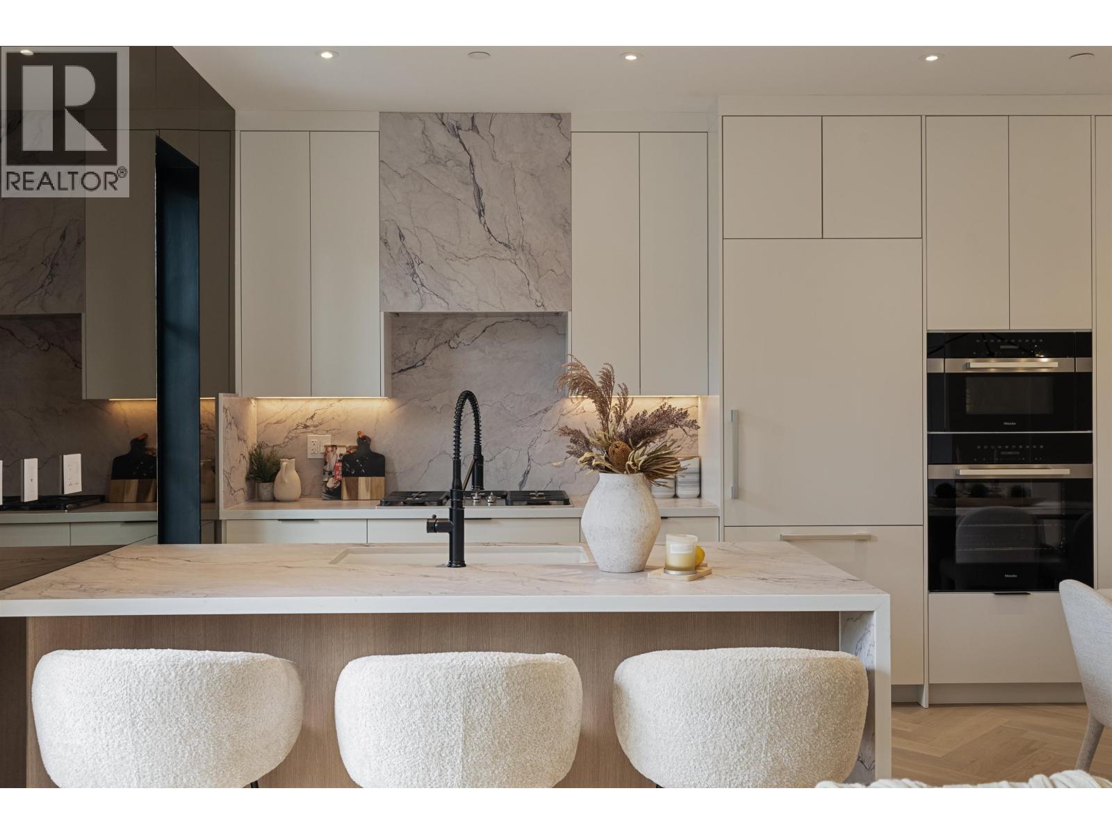 2 240 E 37th Avenue, Vancouver, British Columbia  V5W 1E6 - Photo 6 - R3108645