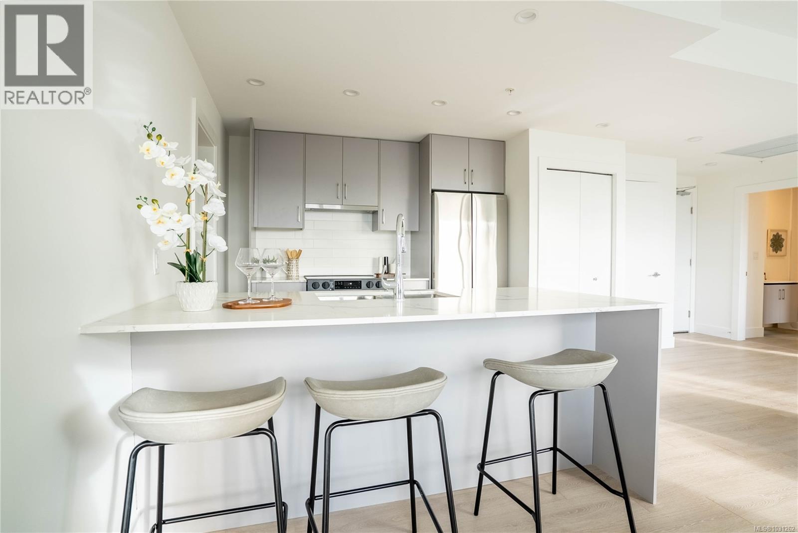 211 258 Helmcken Rd, View Royal, British Columbia  V9B 7G9 - Photo 7 - 1031262