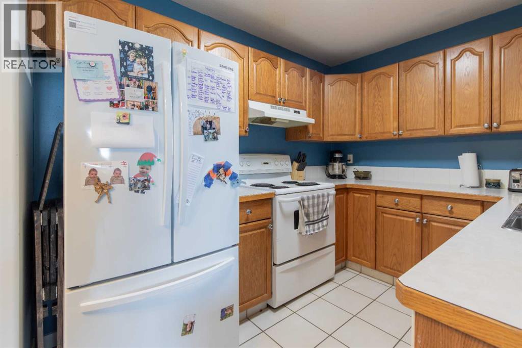 39 Blackfoot Boulevard W, Lethbridge, Alberta  T1K 7N7 - Photo 11 - A2297326