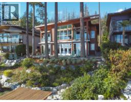 6085 SILVERSTONE LANE, Sechelt, British Columbia