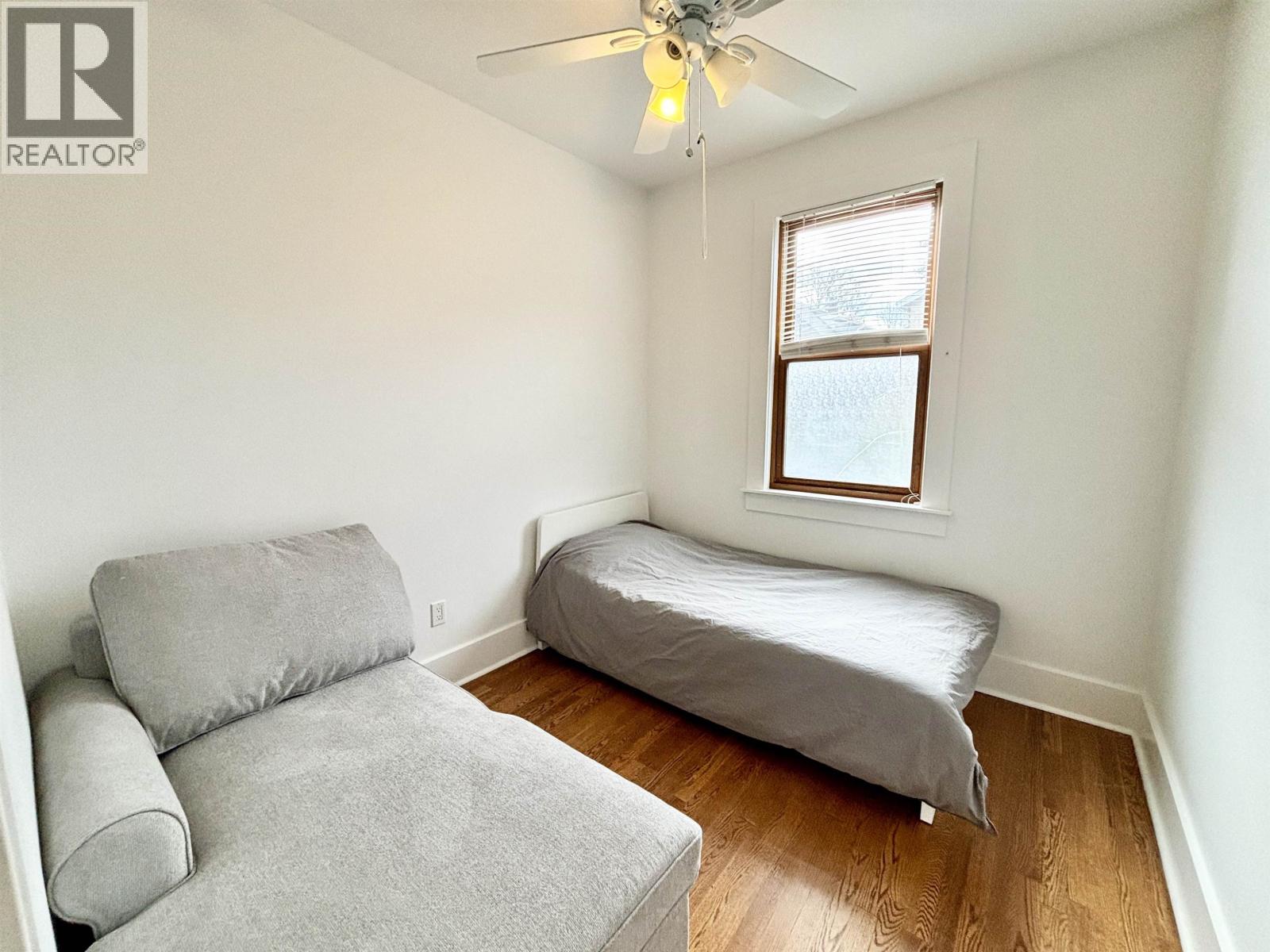 277 E 22nd Avenue, Vancouver, British Columbia V5V 1T8 - Photo 4 - R3108608