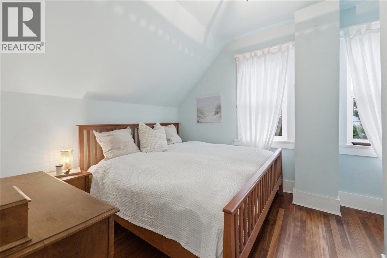 2232 W 14th Avenue, Vancouver, British Columbia  V6K 2W1 - Photo 17 - R3108631