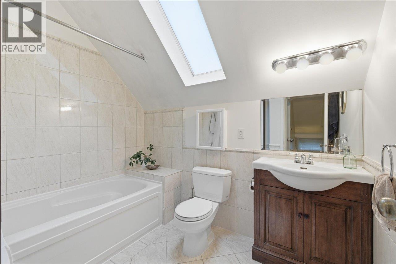 2232 W 14th Avenue, Vancouver, British Columbia  V6K 2W1 - Photo 19 - R3108631