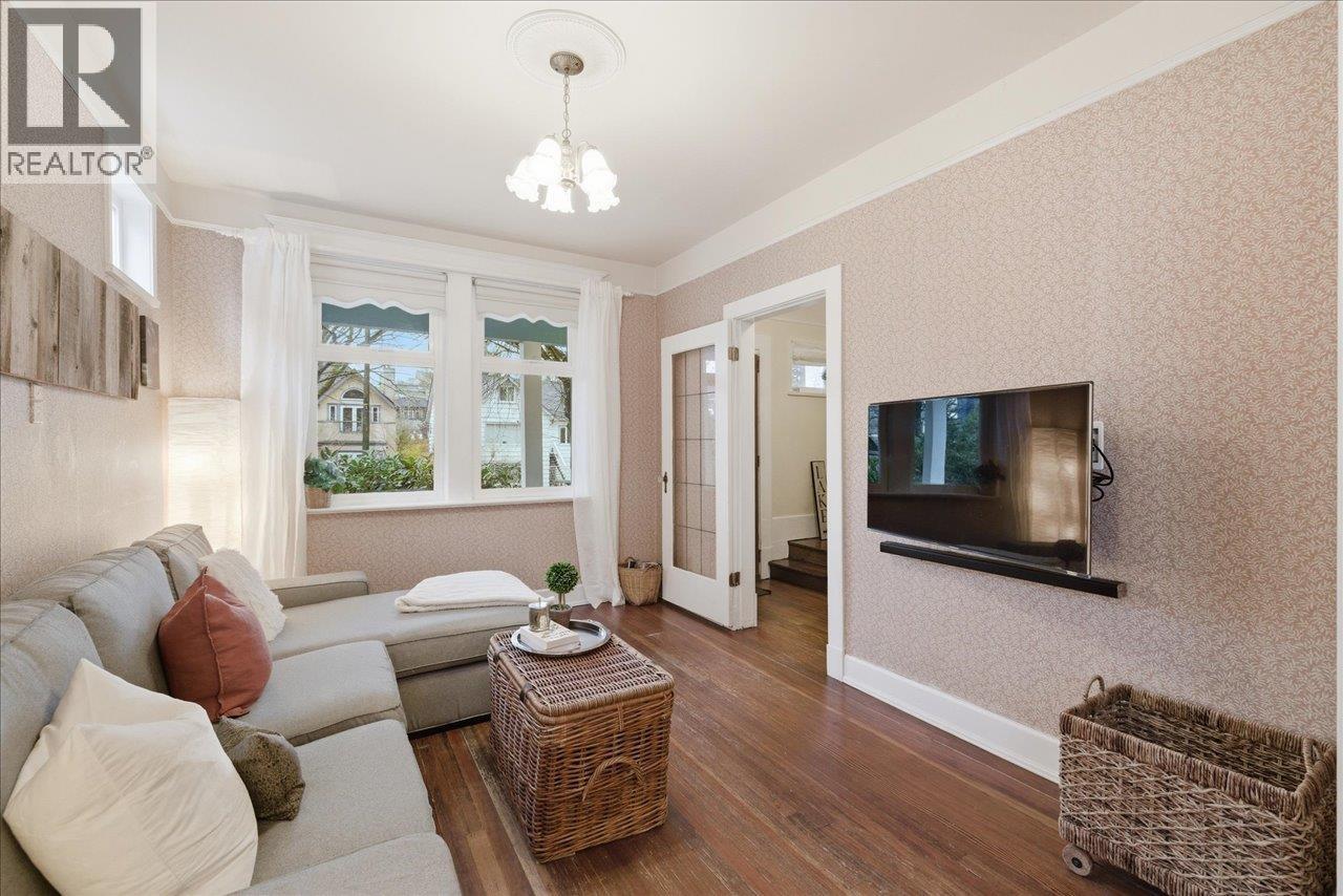 2232 W 14th Avenue, Vancouver, British Columbia  V6K 2W1 - Photo 7 - R3108631