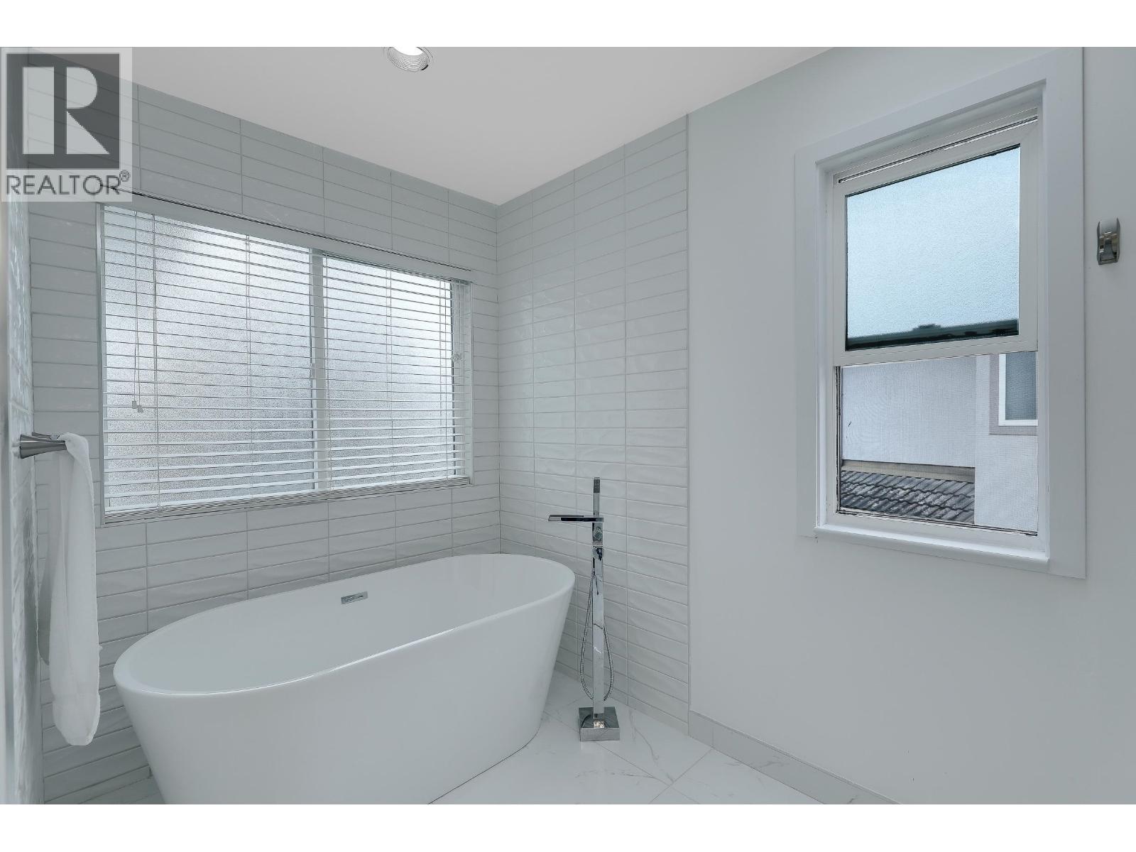 3070 Waddington Place, Coquitlam, British Columbia  V3E 2Y9 - Photo 29 - R3108636