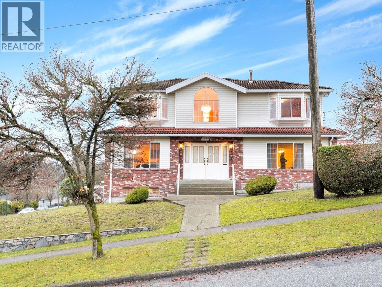 3288 E 5th Avenue, Vancouver, British Columbia V5M 1P3 - Photo 2 - R3108649