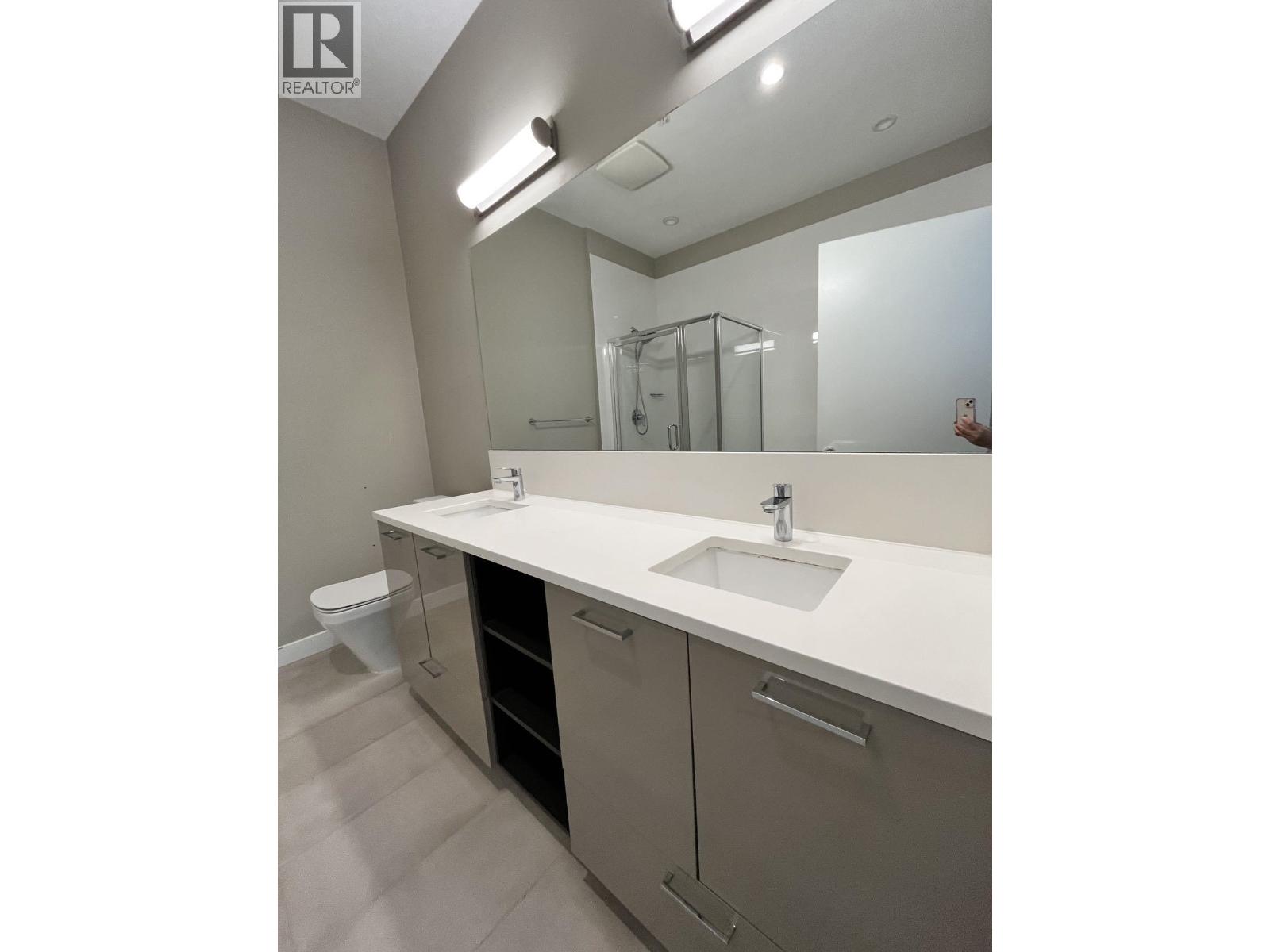 105 3581 Ross Drive, Vancouver, British Columbia  V6S 0K5 - Photo 10 - R3108655