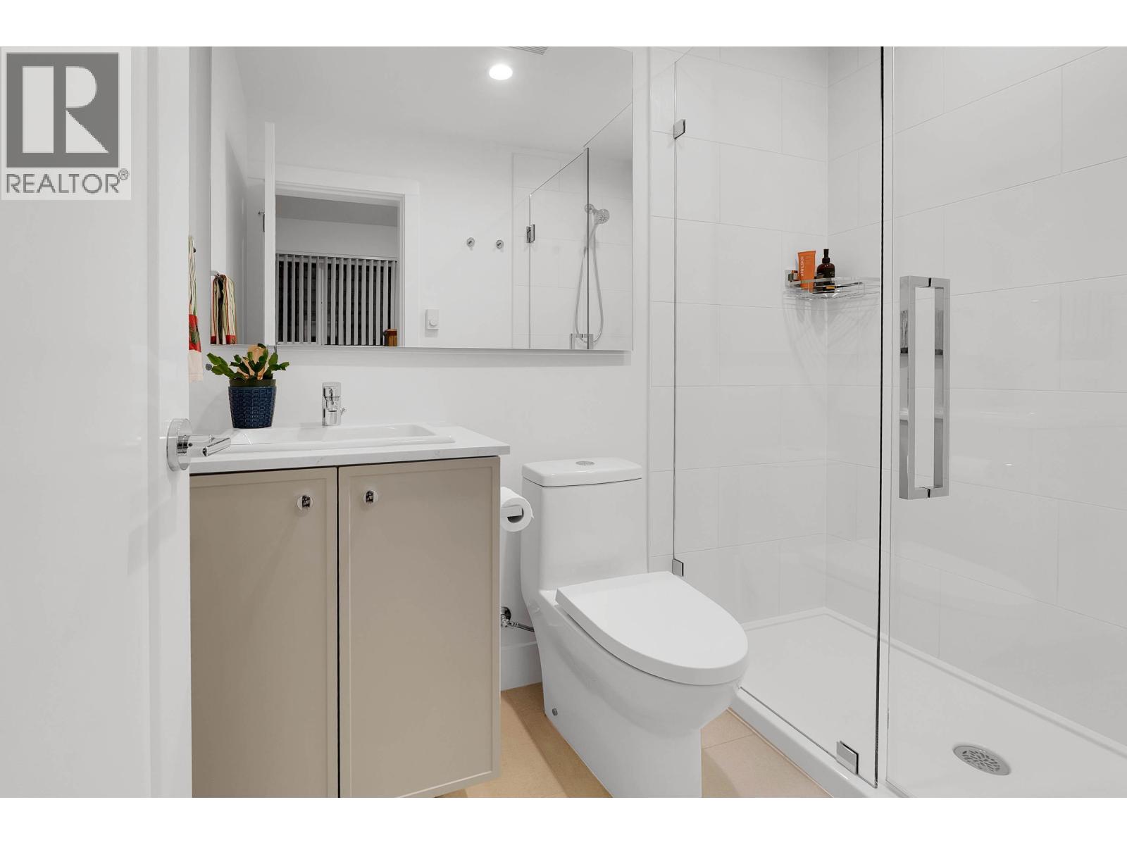 101 1331 Olmsted Street, Coquitlam, British Columbia  V3E 0T3 - Photo 32 - R3107485