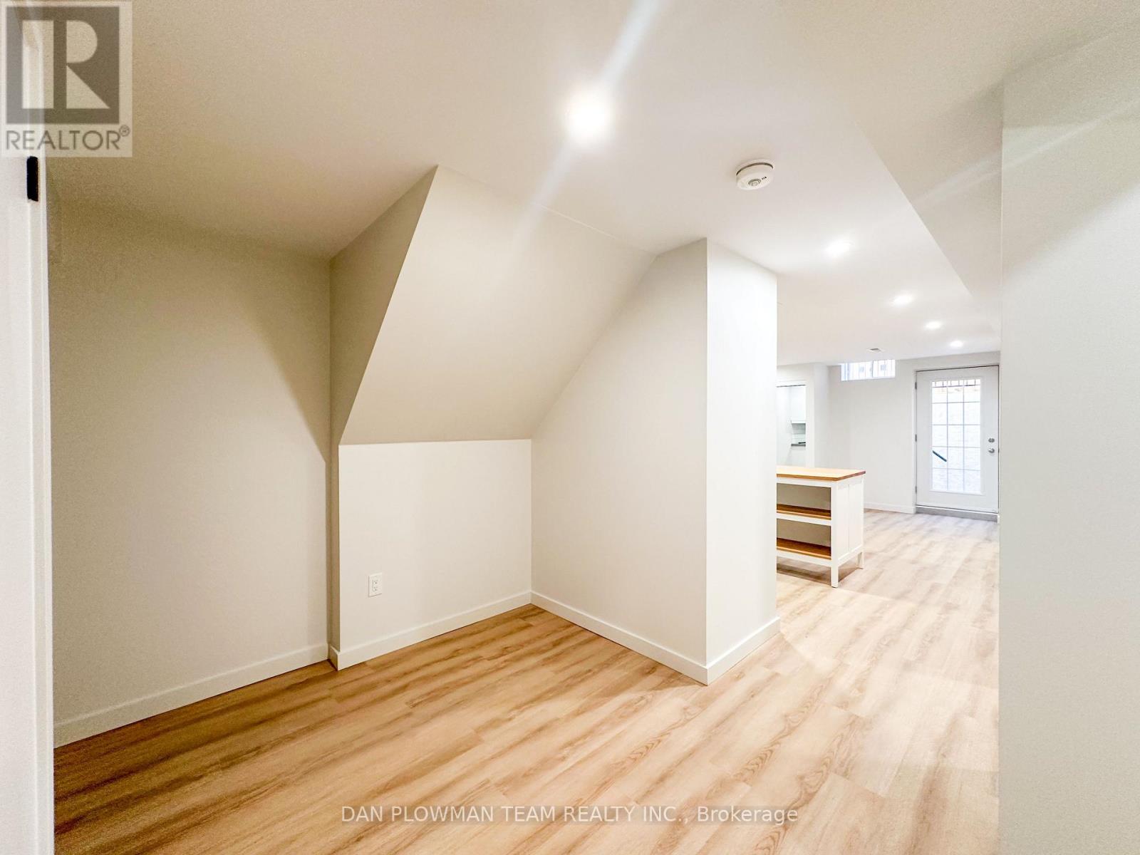 Bsmt - 813 Groveland Avenue, Oshawa, Ontario  L1K 0C3 - Photo 7 - E12972772