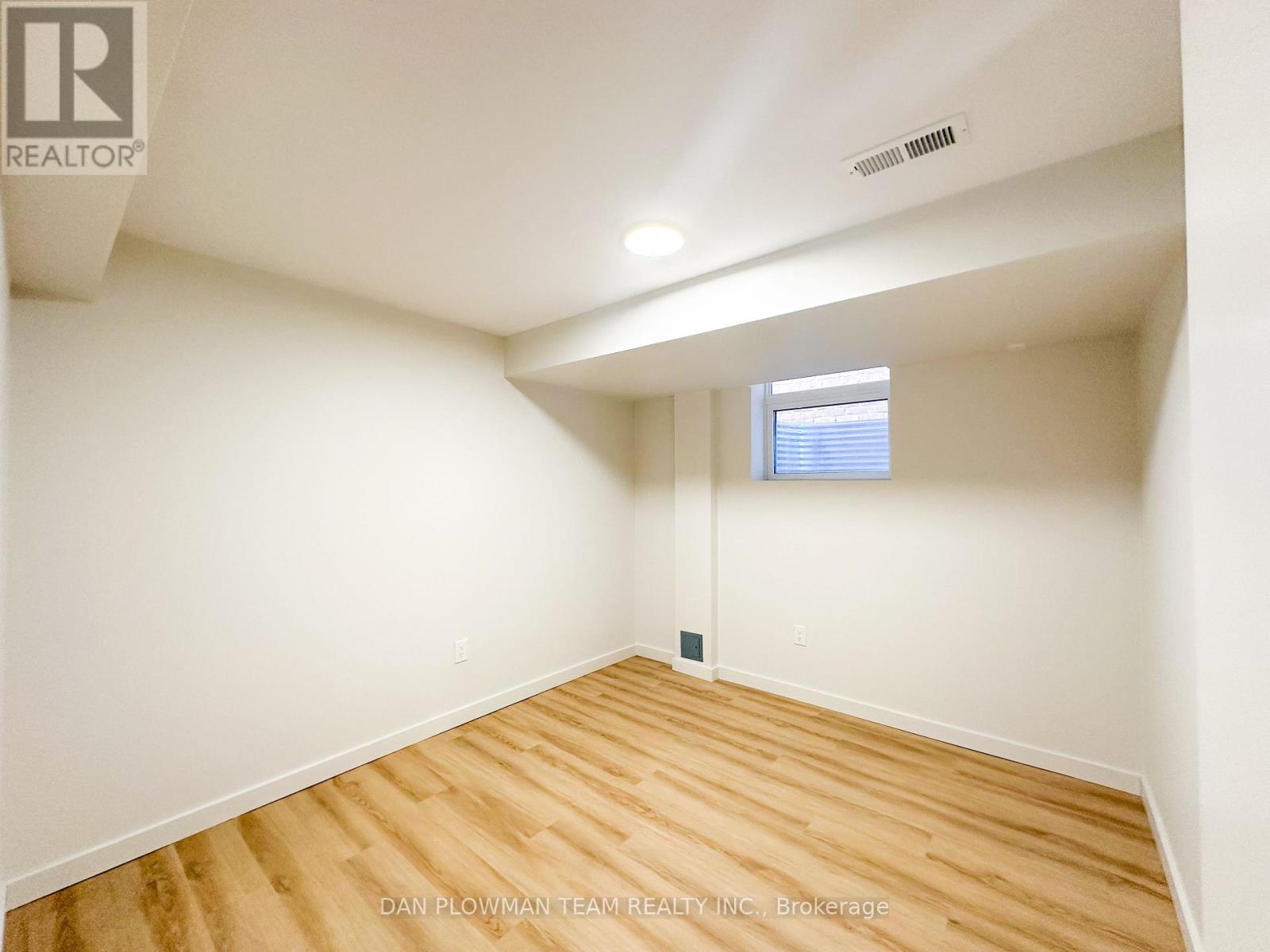 Bsmt - 813 Groveland Avenue, Oshawa, Ontario  L1K 0C3 - Photo 9 - E12972772