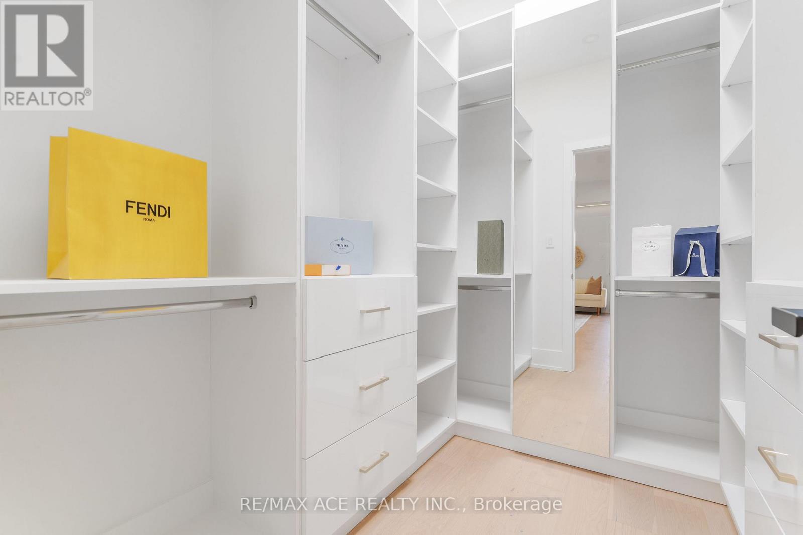 5 Larwood Boulevard, Toronto, Ontario  M1M 2M5 - Photo 37 - E12972778