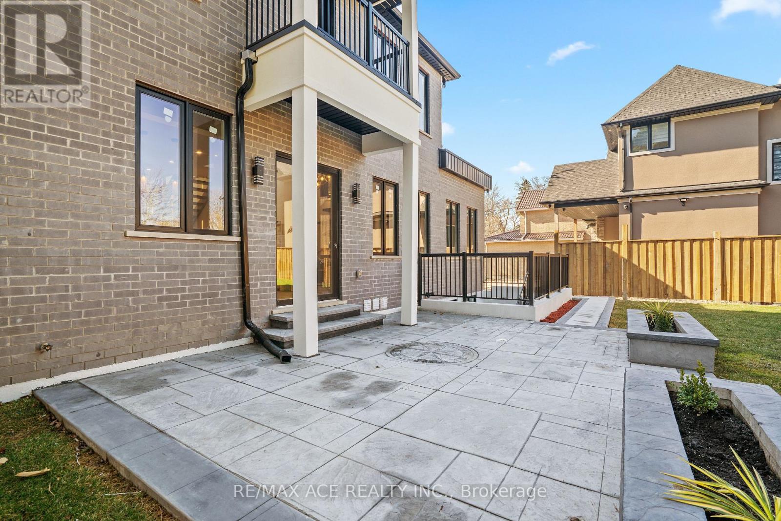 5 Larwood Boulevard, Toronto, Ontario  M1M 2M5 - Photo 48 - E12972778