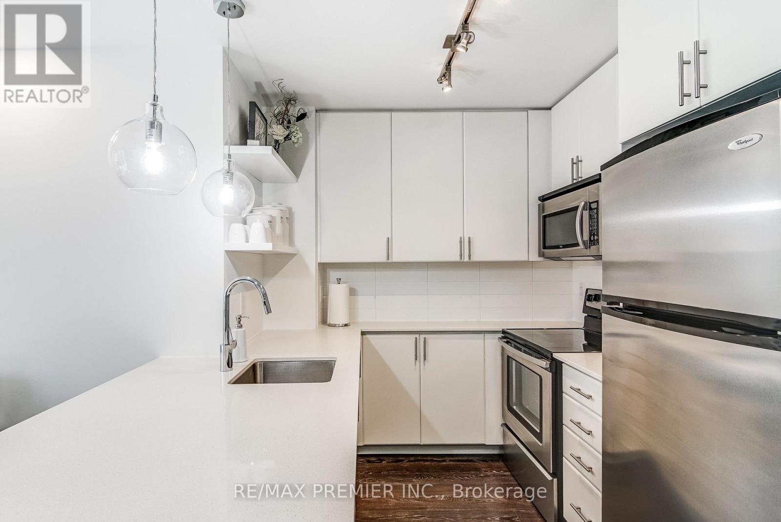 414 - 560 Front Street W, Toronto, Ontario  M5V 1C1 - Photo 6 - C12972686