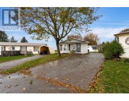 8 MAPLE LEAF TERRACE, Innisfil, Ontario