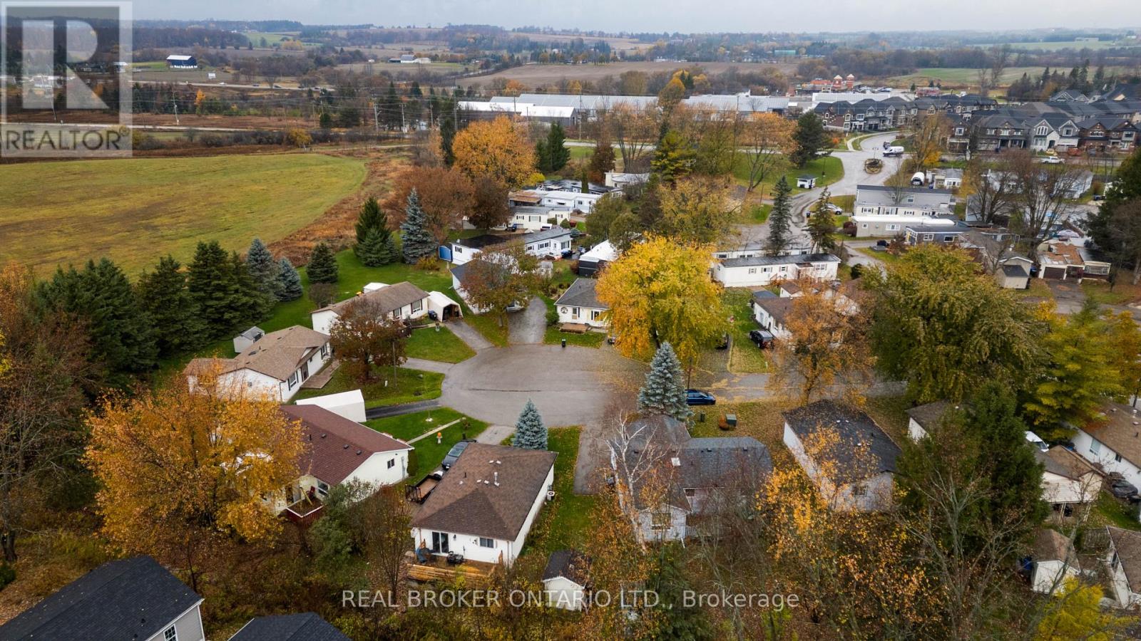 8 Maple Leaf Terrace, Innisfil, Ontario  L0L 1L0 - Photo 24 - N12527628