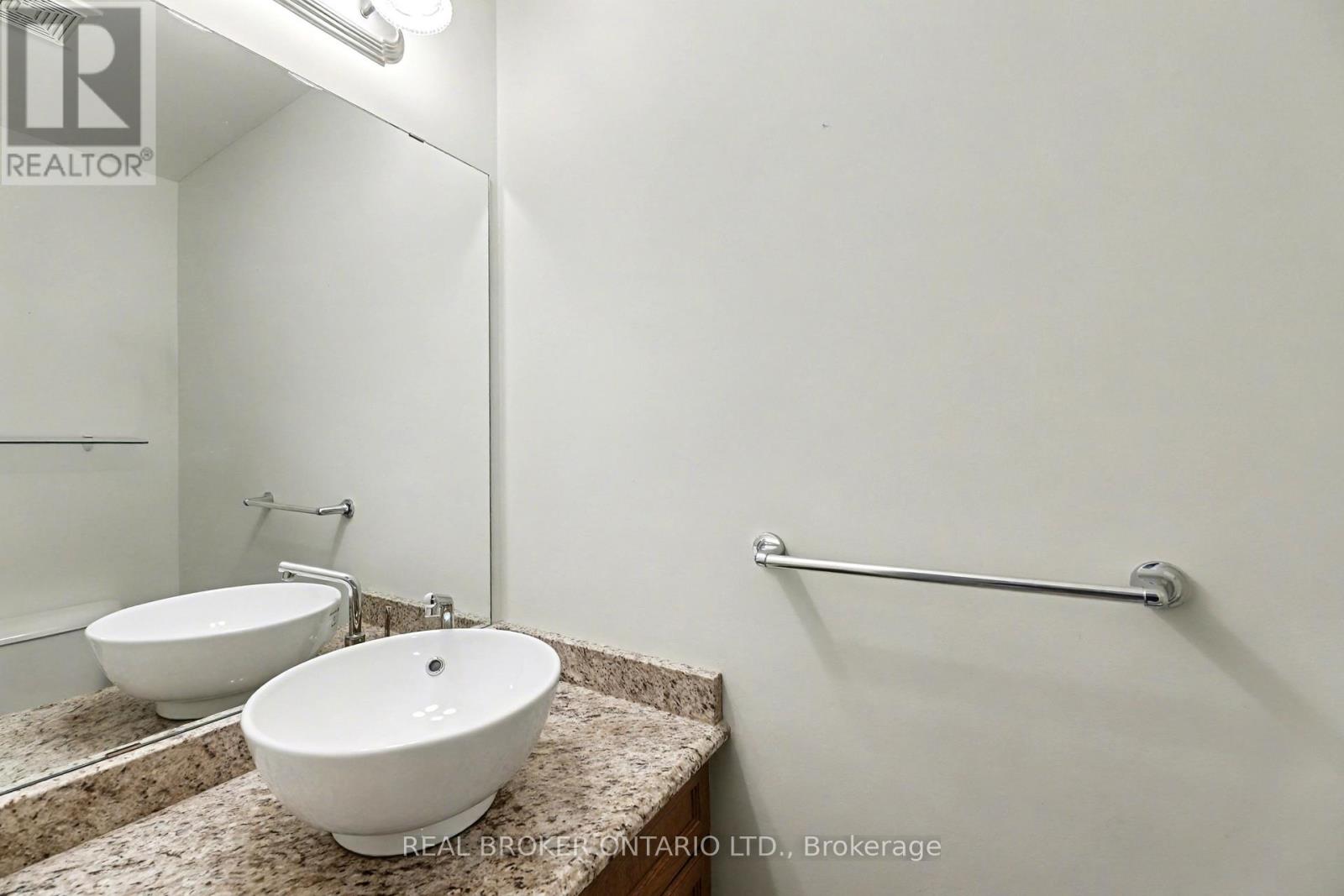 4 - 1535 Trossacks Avenue, London North, Ontario  N5X 4R1 - Photo 16 - X12853310