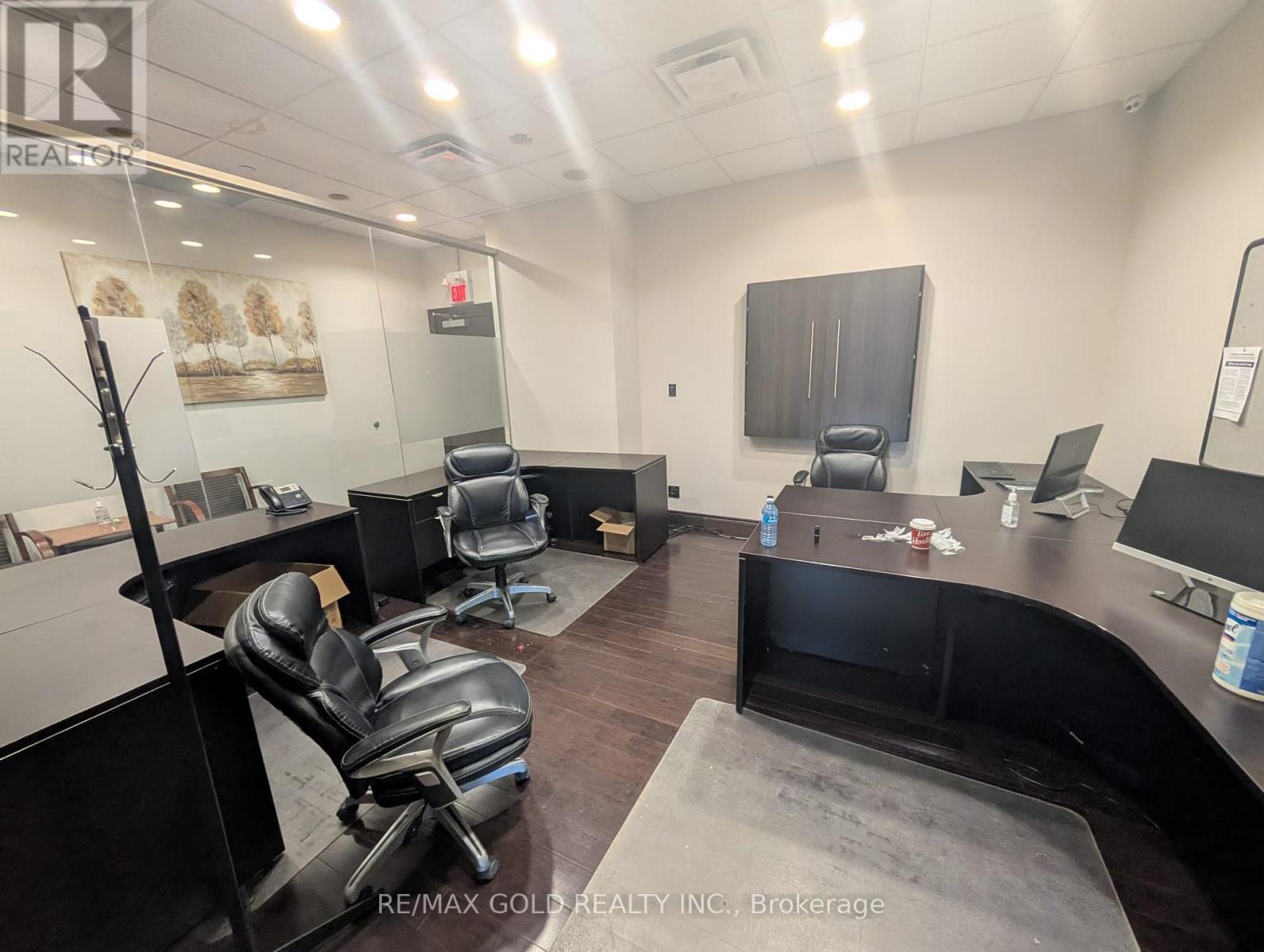 306 - 1065 Canadian Place, Mississauga, Ontario  L4W 0C2 - Photo 6 - W12969820