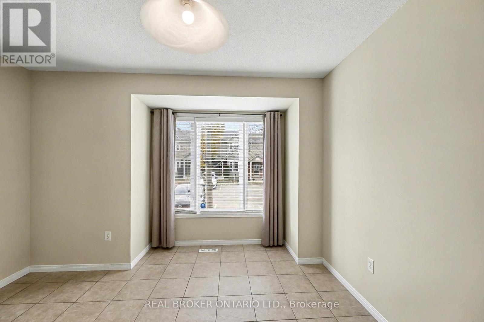 4 - 1535 Trossacks Avenue, London North, Ontario  N5X 4R1 - Photo 6 - X12853310