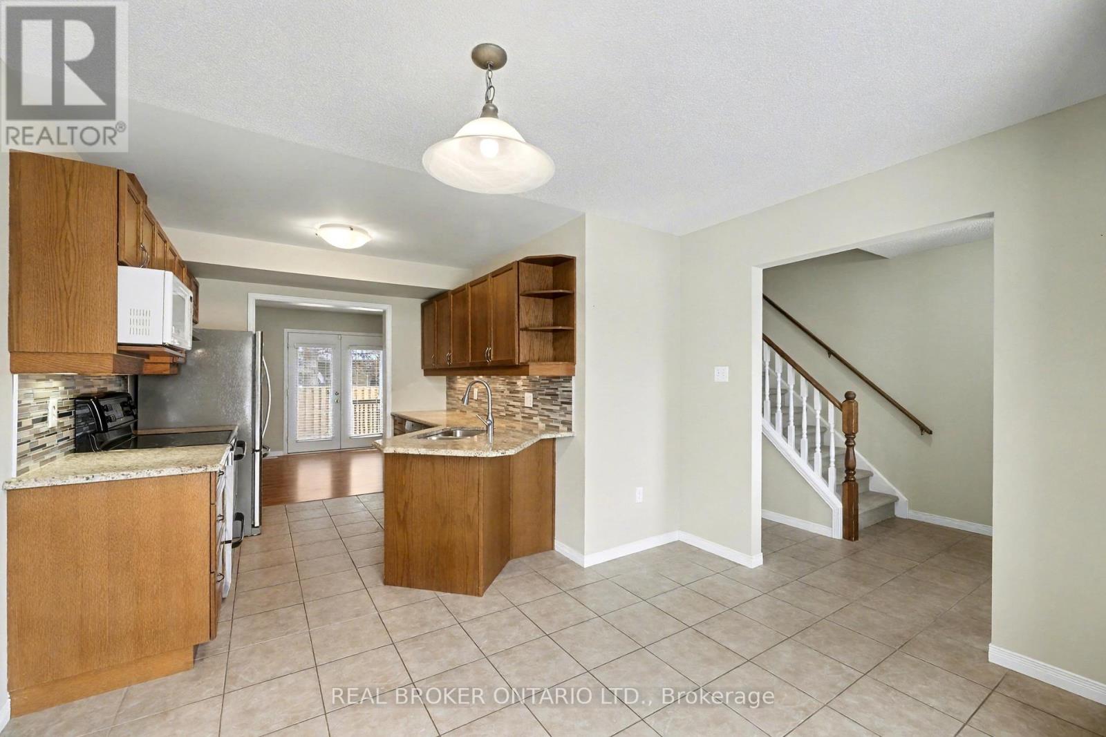 4 - 1535 Trossacks Avenue, London North, Ontario  N5X 4R1 - Photo 8 - X12853310