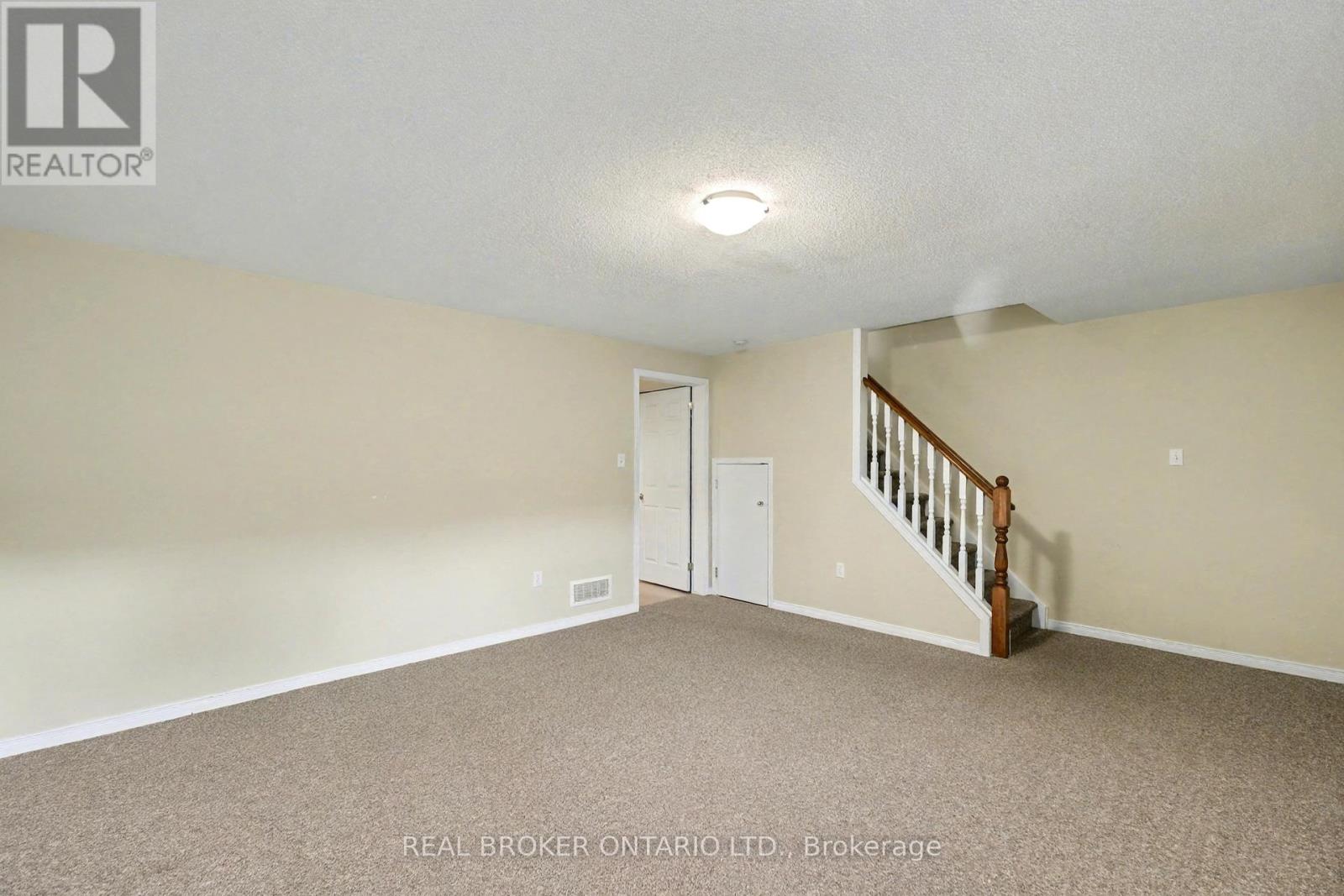 4 - 1535 Trossacks Avenue, London North, Ontario  N5X 4R1 - Photo 39 - X12853310