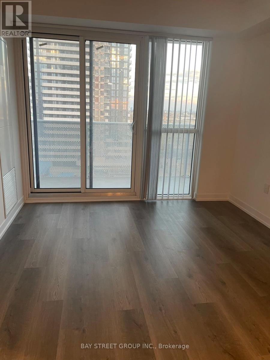 1201 - 195 Commerce Street, Vaughan, Ontario  L4K 0P9 - Photo 4 - N12972788