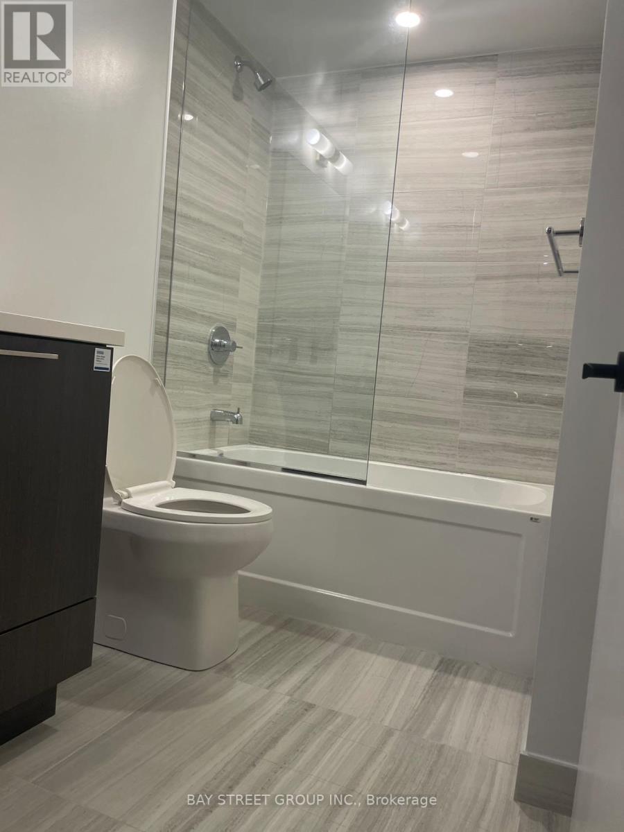 1201 - 195 Commerce Street, Vaughan, Ontario  L4K 0P9 - Photo 7 - N12972788