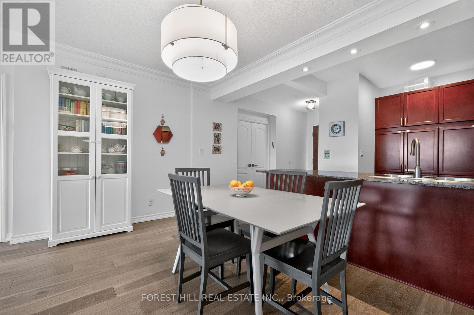 408 - 88 Promanada Circle, Vaughan, Ontario  L4J 9A4 - Photo 7 - N12972806