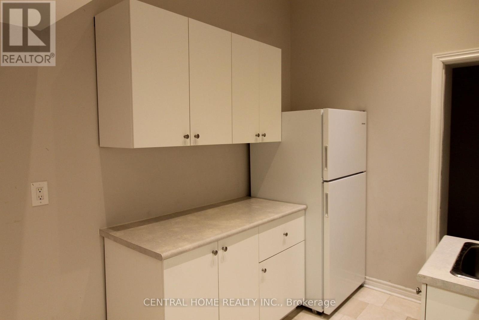 73 Headwater Crescent, Richmond Hill, Ontario  L4E 0T2 - Photo 12 - N12972852