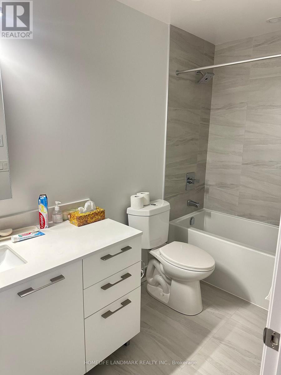 522 - 38 Water Walk Drive, Markham, Ontario  L3R 6M8 - Photo 6 - N12972894