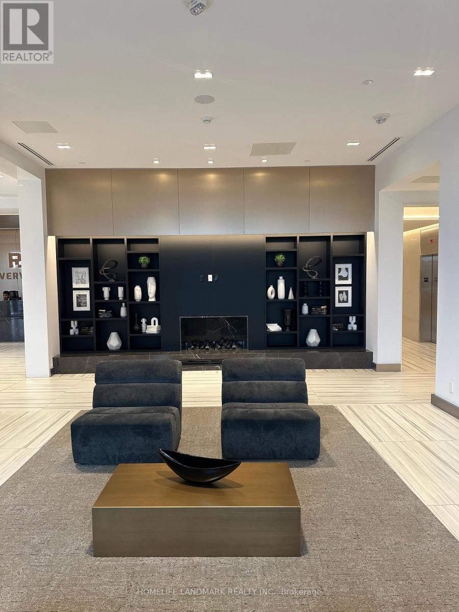 522 - 38 Water Walk Drive, Markham, Ontario  L3R 6M8 - Photo 8 - N12972894