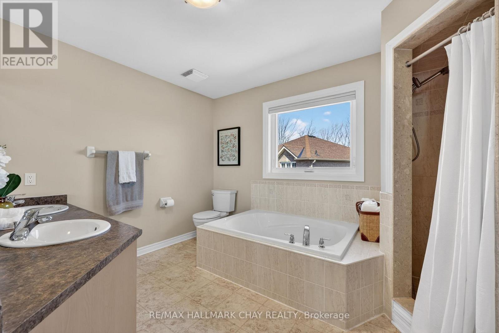 21 Tascona Court, Barrie, Ontario  L4M 0C5 - Photo 25 - S12972786