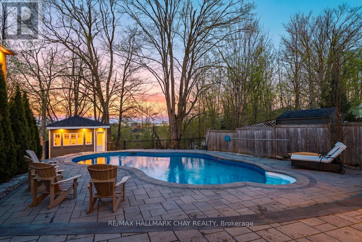 21 Tascona Court, Barrie, Ontario  L4M 0C5 - Photo 4 - S12972786