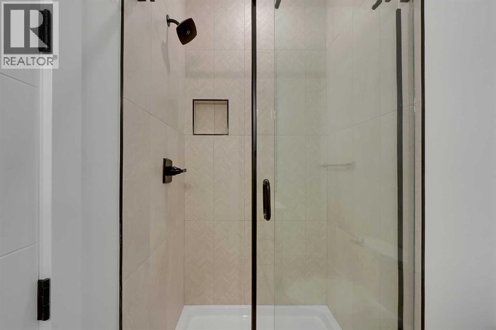 2411 25 Avenue Nw, Calgary, Alberta  T2M 2C6 - Photo 44 - A2287275