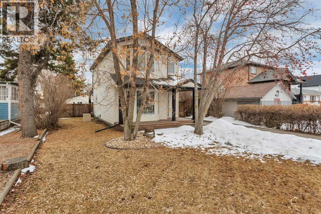 5008 42 Street, Sylvan Lake, Alberta  T4S 1C1 - Photo 3 - A2298159