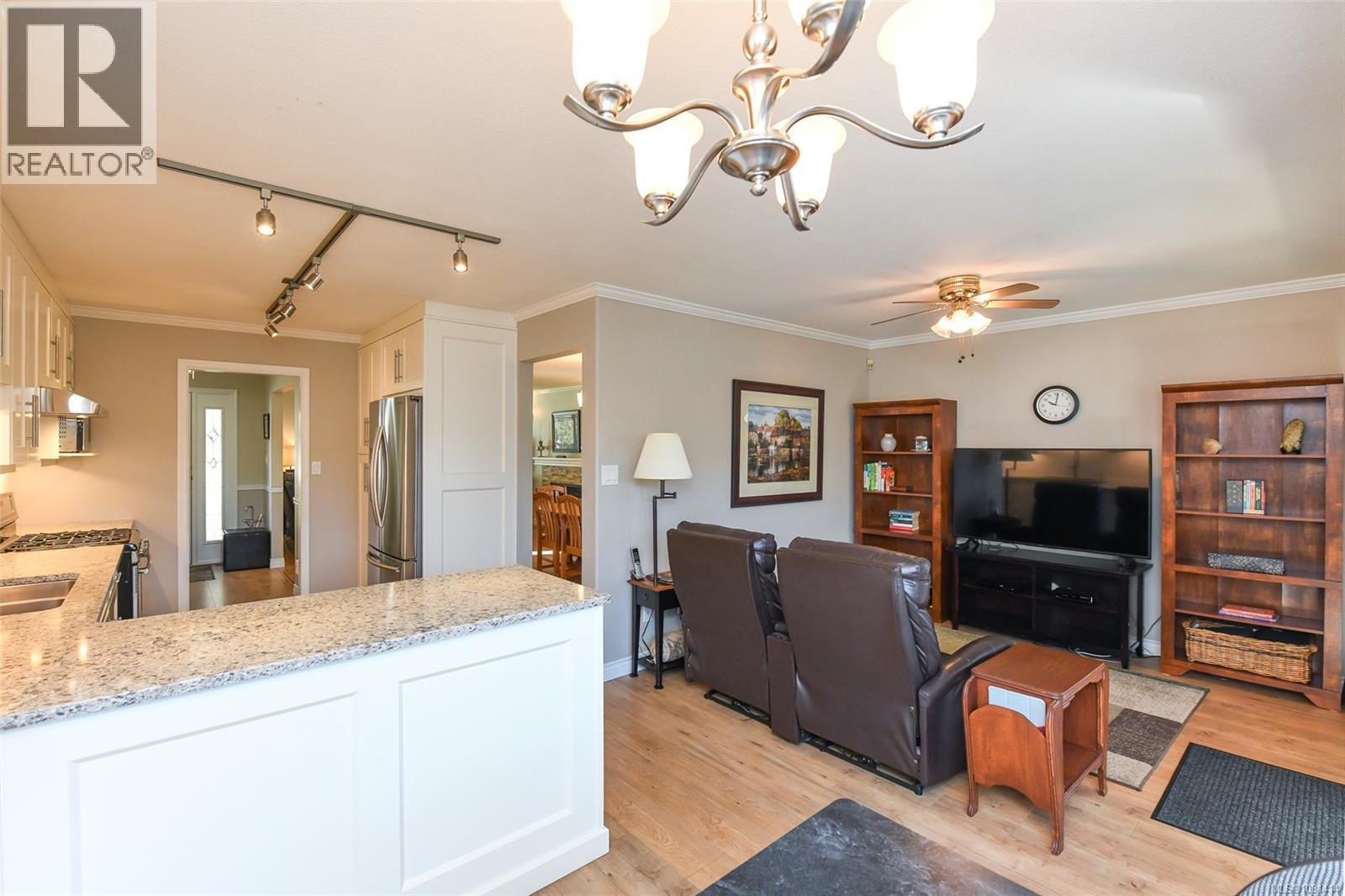 2175 Bolt Ave, Comox, British Columbia  V9M 2G2 - Photo 23 - 1031414