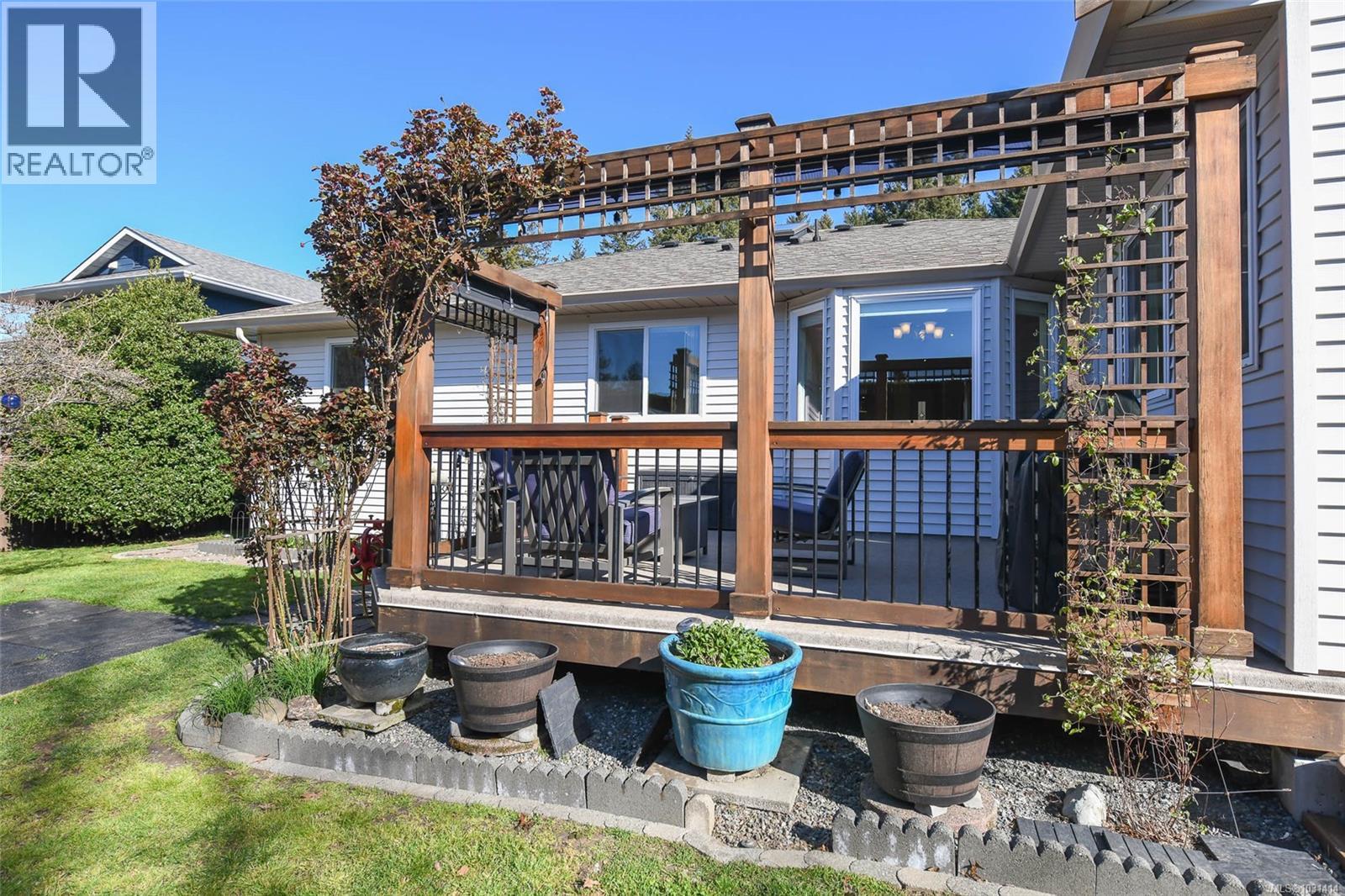 2175 Bolt Ave, Comox, British Columbia  V9M 2G2 - Photo 46 - 1031414