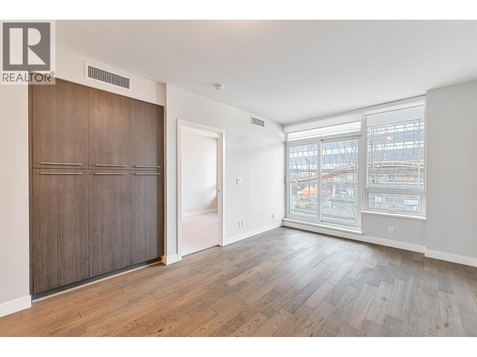 202 655 W 41st Avenue, Vancouver, British Columbia  V5Z 2N1 - Photo 2 - R3108196