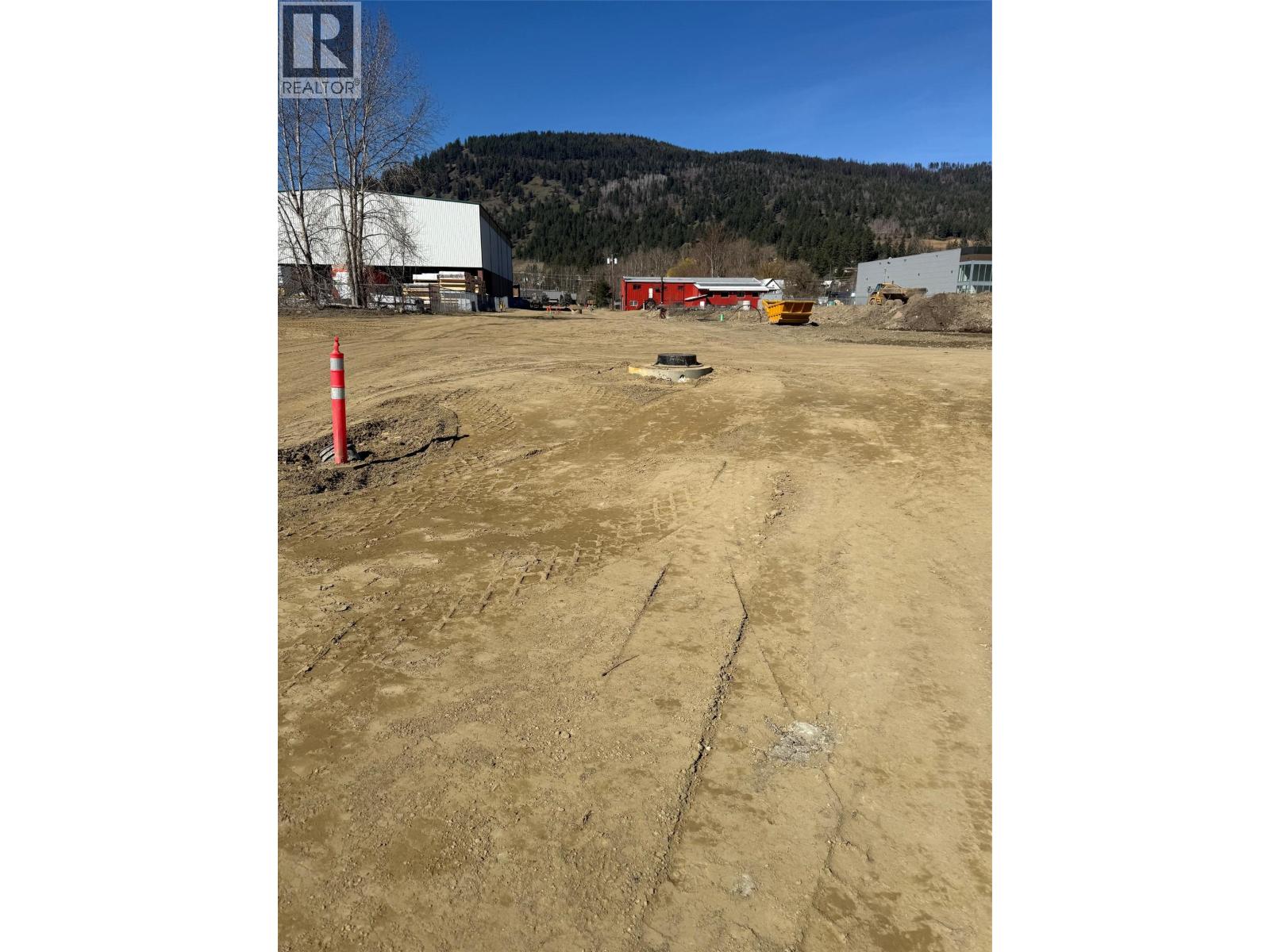 1837 Shuswap Avenue Unit# Lot 2/3/4/5/6, Lumby, British Columbia  V0E 2G0 - Photo 16 - 10377291