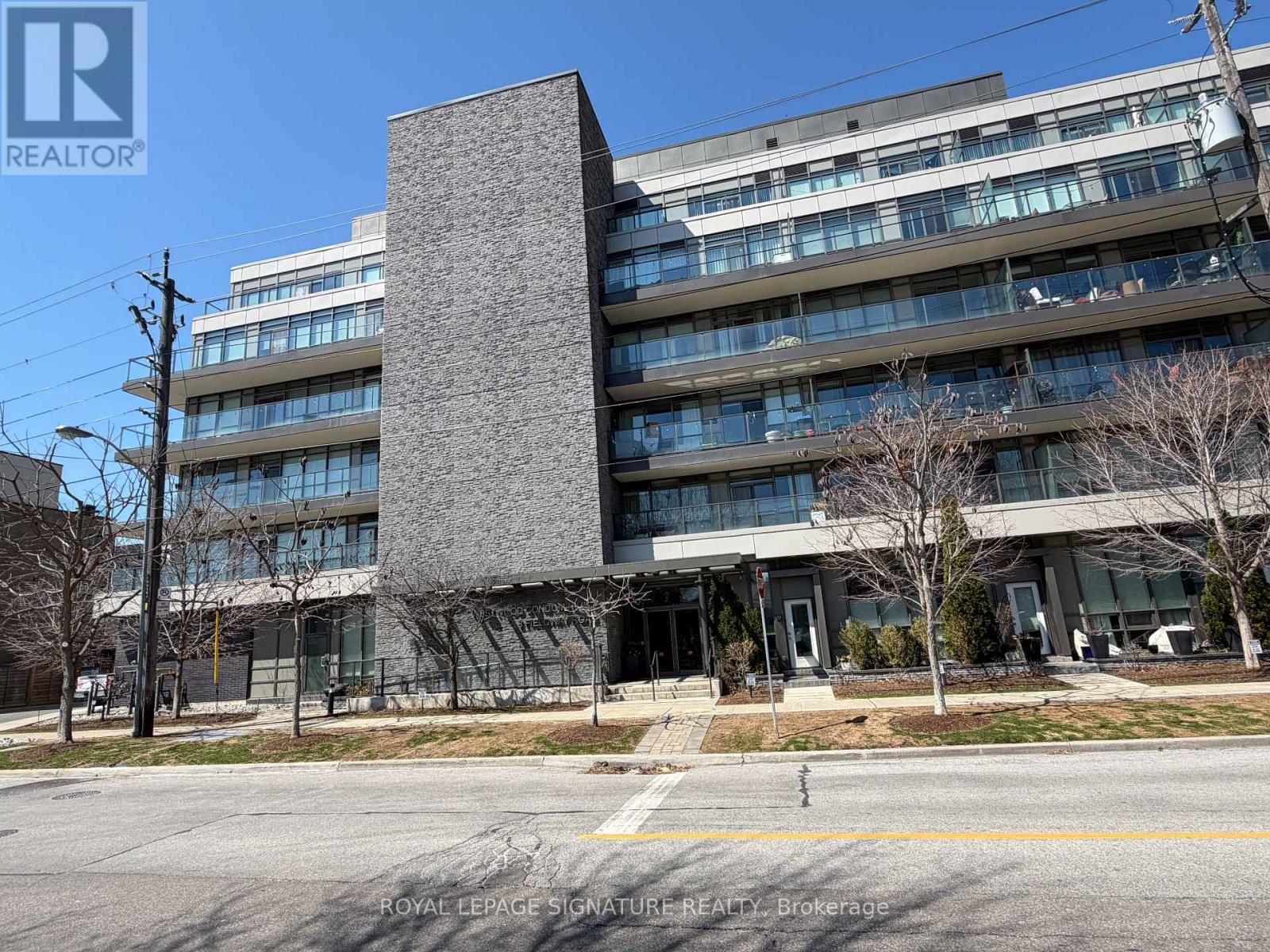 215 - 8 Fieldway Road, Toronto, Ontario  M8Z 0C3 - Photo 1 - W12972750