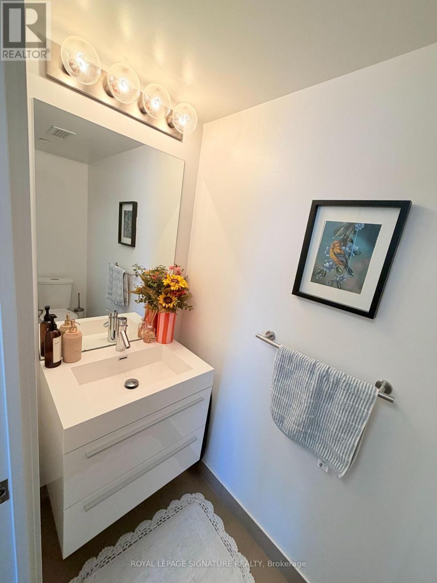 215 - 8 Fieldway Road, Toronto, Ontario  M8Z 0C3 - Photo 11 - W12972750